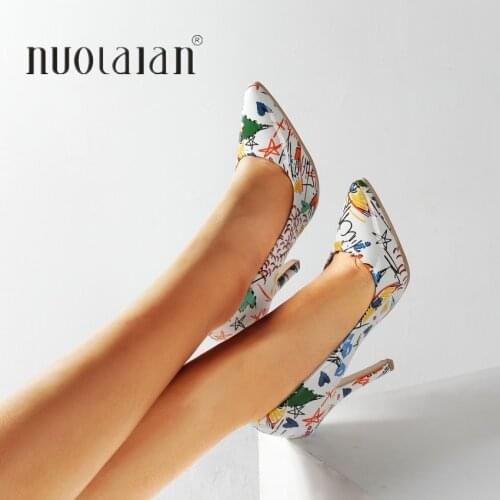 2019 New fashion woman shoes graffiti colorful party wedding shoes big size 35-42 sexy pointed toe high heels pumps women shoes