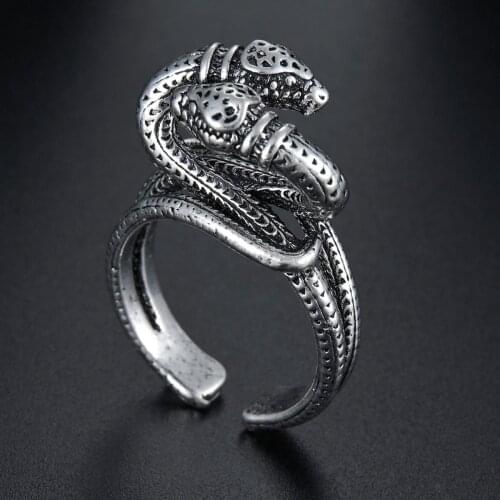 Fashion Retro Double Snake Rings Gothic Punk Rock Hiphop Snake-Shaped Nightclub Ring Student Trend Jewelry Gift