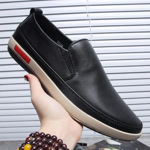 2020 New Business Casual Shoes Mens Spring Autumn Set Foot Mens Driving Shoes Mens Leather Soft Sole Shoes