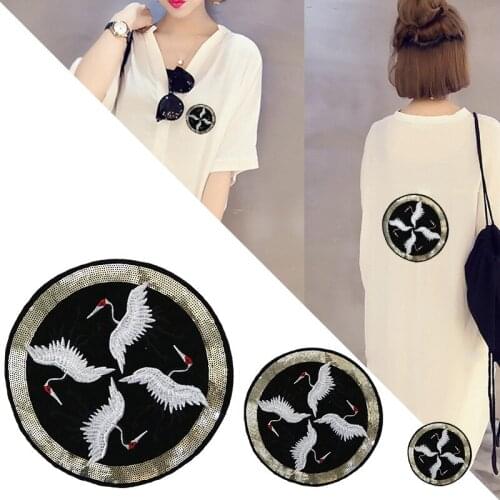 New bird With Embroidered Patches Fashion Applique stick on Patch for Clothes Bags DIY Decal Apparel Accessory 5pcs