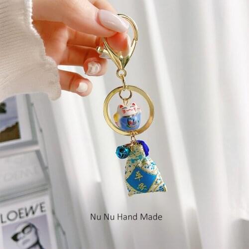 High Quality Cute Lucky Cat Key Chain Japan Traditional Amulet Talisman Pendant Keychain For Pray Wealth Keyring Couple Gift