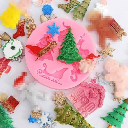5 Styles Excellent Elk Shape 3D Pastry Mold Silicone Chocolate Mold Multi-function for Dorm