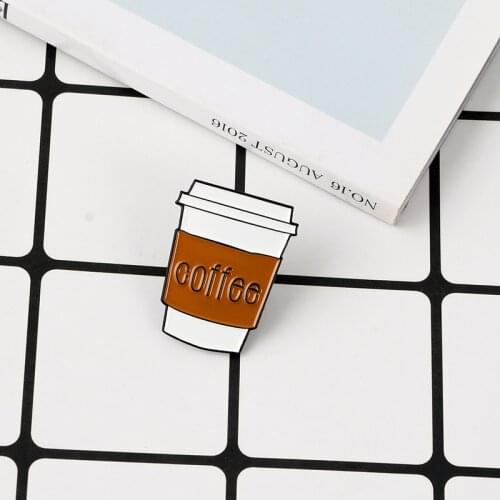Coffe cup Enamel Pin Carry Cup Brooches Metal Brooch Fashion Life Coffee Mug Pins Badge Gift for Women Men Coffee lovers