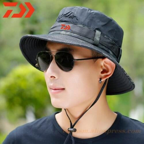 2020 Daiwa Summer Outdoor Fishing Hat Mens Korean Mountaineering Sun Anti-UV Hat Casual Foldable Camouflage Beach Hat
