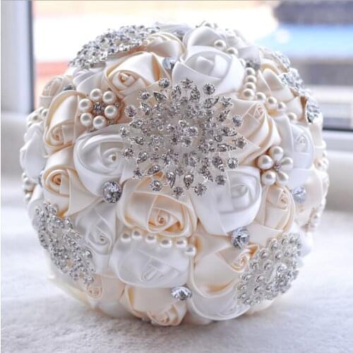 Best Price White Ivory Brooch Bouquet Wedding Bouquet de mariage Polyester Wedding Bouquets Pearl Flowers buque de noiva