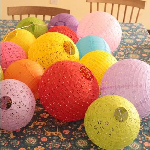 12''30cm China Round Hollow Paper Lantern 9 Color Hollow Paper Lanterns Wedding Lanterns Paper Lampshade Holiday Party Supplies