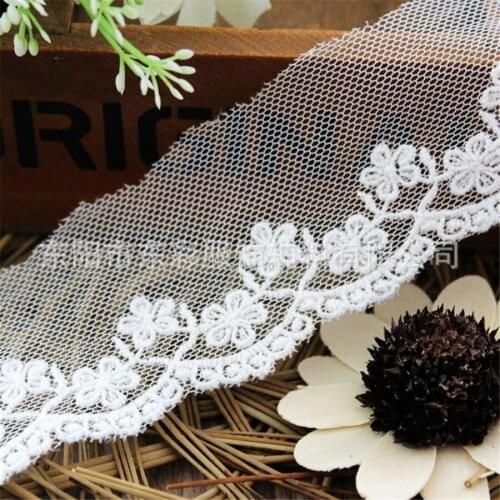 15yard* 4.5cm Embroidery Lace Ribbon Cotton Lace for DIY Sewing Handmade Crafts Wedding Decor Fashion Clothing Accessories