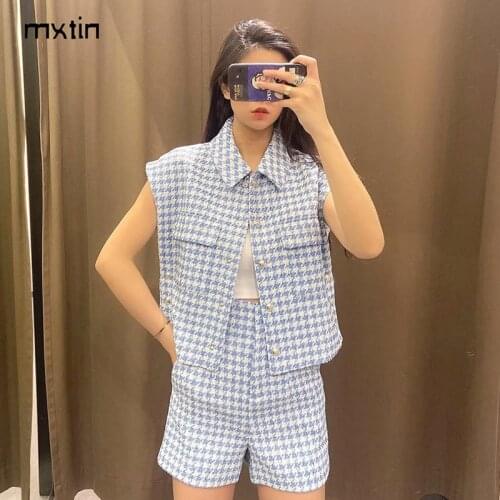 MXTIN 2021 Women Fashion Plaid Tweed Waistcoat Vintage Spring Sleeveless Pockets Button Female Casual Waistcoat Chic Tops