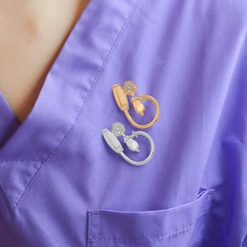 9 Styles Syringe Uterus Medical Tooth Organ Pin Brooches Creative Doctor Nurse Lapel Badges Jewelry Gift