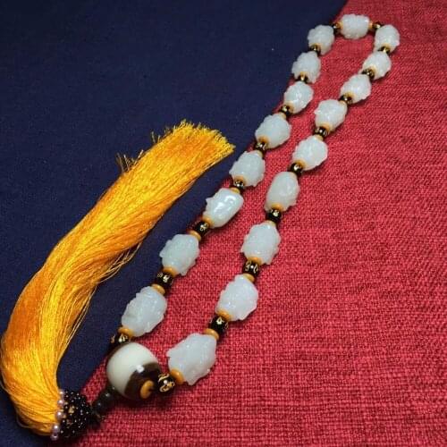 Hetian jade white jade eighteen arhats hand-held, whiteness is good hb04