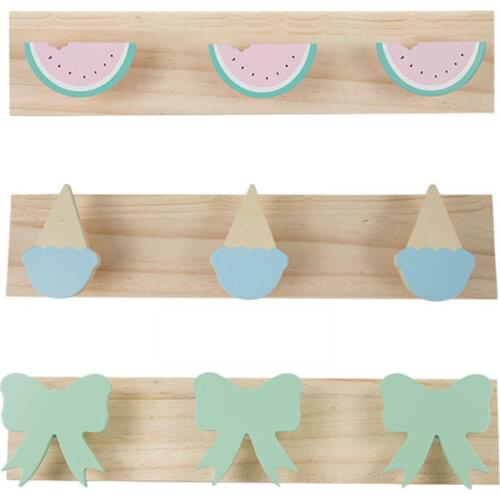Nordic Natural Wooden Hooks Decorative For Children Room Wall Hooks Cartoon Bunny Swan Key Hanging Hanger Kitchen Storage