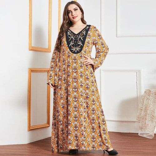 New Women Dress Dubai Skirt Turkey Middle East Fashion Embroidery Plus Size Dress for Ladies Kimono Robe Women Dress
