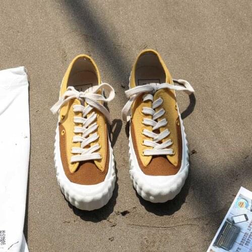 Canvas female 2018 autumn new breathable student flat-bottom color matching Korean wild white shoes