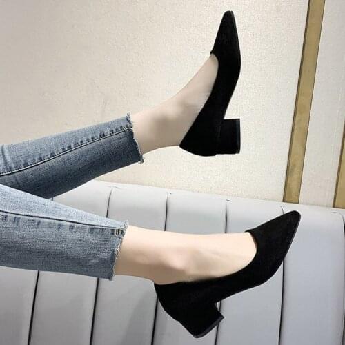 Plus Size 34-43 Woman Pumps Low Heels Boat Shoes Pointed Toe Dress Shoes Square Heel Woman Shoe Pointed Toe White Wedding 9338G