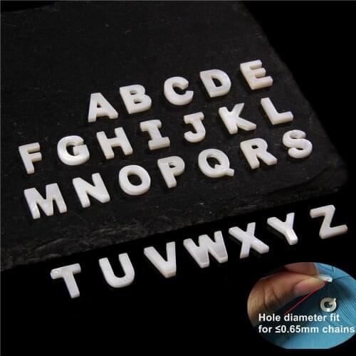 26 Capital Letter Shell Beads Charms Classic A to Z Natural Mother of Pearl Shell Beads For Elegant Jewelry Necklace Making DIY