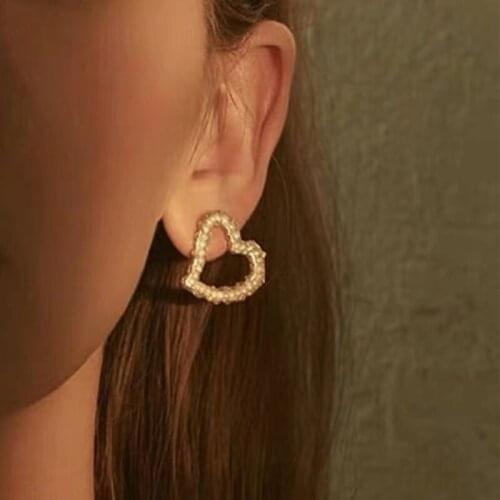 Origin Summer Minimalist Pearl Lovr Heart Dangle Earings for Women Exquisite Hollow Out Gold Color Earings Jewelry Accessories