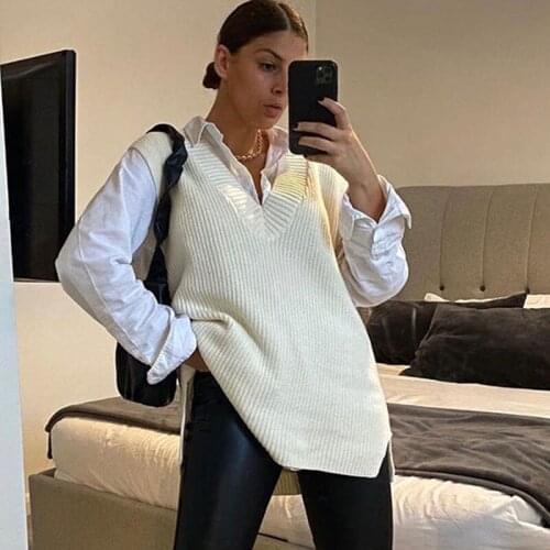 V-neck Retro Knitted Womens Autumn Winter New Korean Fashion Loose Wild Sleeveless Sweater 2021 Casual All-match Vest Tops 90s