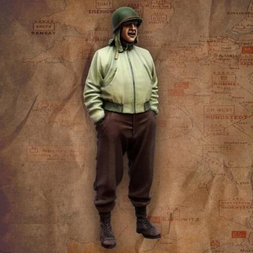 1/35 American tankman WW2, Resin Model Soldier GK, World War II military theme, Unassembled and unpainted kit