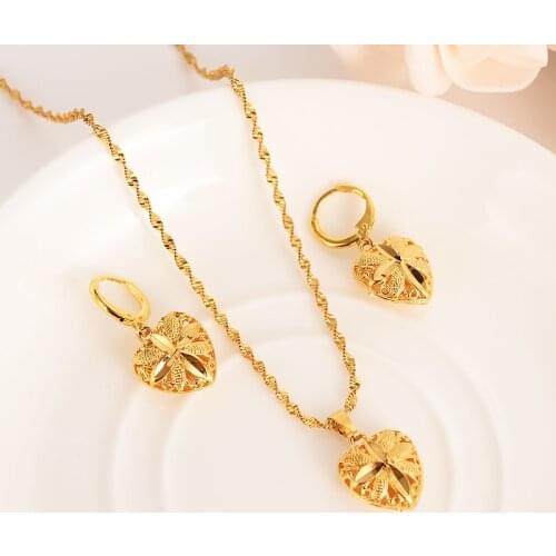 Fashion Gold Dubai Romantic Heart love Pendant Necklace Earrings Sets Wedding gold PNG Jewelry Sets for women bridal girl gift