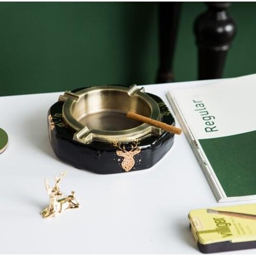 Nordic Ins Luxury Creative Ice Crack Elk Alloy Ceramic Cigar Cigarette Retro Ashtray Home Office Decoration Ornaments Mens Gift