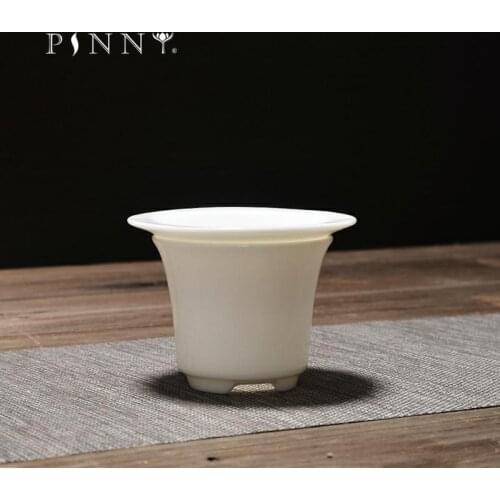 PINNY White Porcelain Tea Strainers Pigmented Ceramic Tea Filter Chinese Kung Fu Tea Set Hand Made Tea Ceremony Accessories