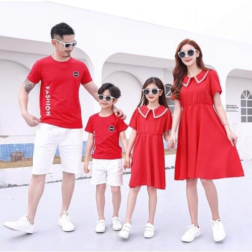 Summer Family Matching Outfits Mom Girls Red Dresses Dad Son Boys T-Shirt+White Shorts 2PCS Sets Vacation Couple Beach Clothes