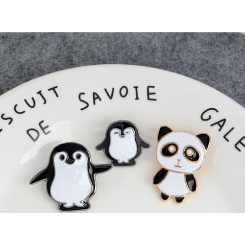 Cartoon Animal Enamel Pins Panda Mama and Baby Penguin Brooch Button Denim Jacket Lapel Pin Badge Childlike Gift Jewelry for Kid