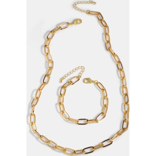 FLOLA Punk Gold Chain Choker Necklace For Women Cuban Link Chain Geometric Pendant Necklaces Statement Women Jewelry Gift nker06