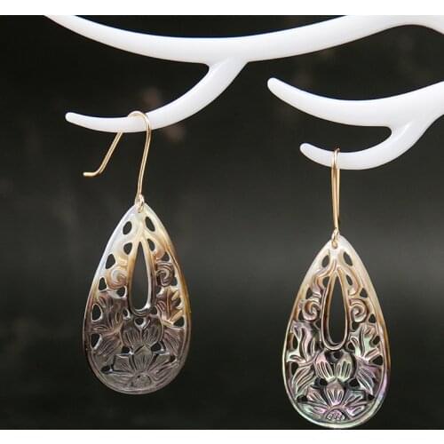 VERDANDI Dangle Earrings
