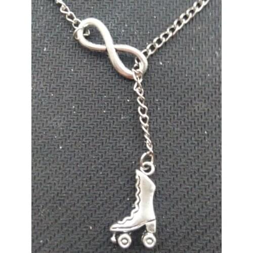 Fashion Tibetan Silver Lucky 8 roller skates Charms Statement Necklace & Pendants DIY Jewelry For Woman 5pcs Fast shipping B331