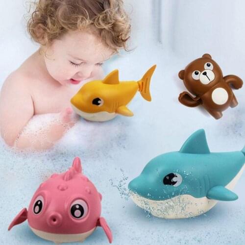 Childrens Beach Toys Bath Toys Shark Type Wind-up Swimming Tail Wagging Rotating Device Baby Toy Puffer Fish Bear