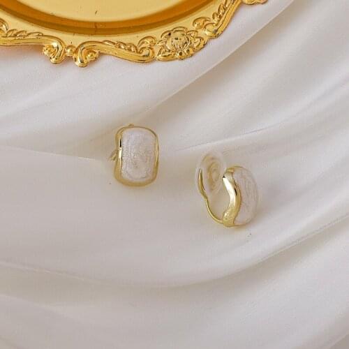 Trendy Gold Color Geometric Square Fake Piercing Earrings for Women Fashion Korean Clip on Earrings Cute Ear Clip Cuff MS230