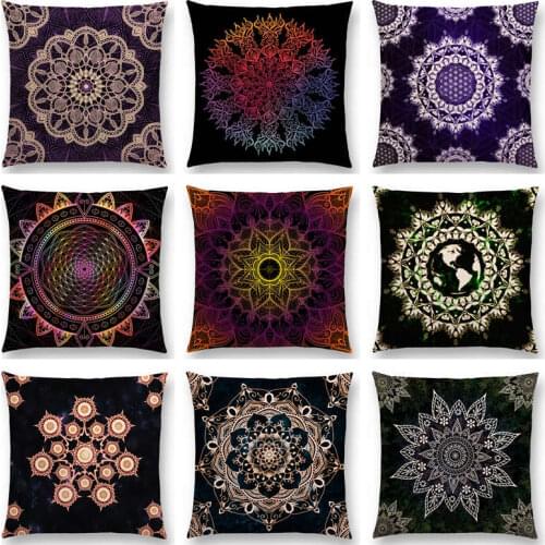 Dreamy Emerald Spirit Flower Soul Mandala Elegant Flourish Floral Pattern Design Prints Retro Cushion Cover Sofa Pillow Case