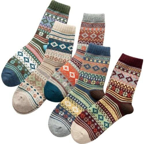 5 Pairs Womens Wool Socks Vintage Elk Flora Winter Warm Thick Knit Casual Cozy Soft Crew Socks Outdoor Hiking Boot Socks