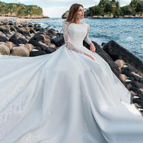 Long Sleeves Bride Dresses Wedding Gowns Pearl Satin Wedding Dress Lace Appliques Backless Robe De Mariée Free Shipping