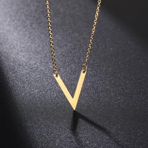 Fashion Stainless Steel Letter V Necklace Pendant for Women Initial Necklace Jewelry Gift
