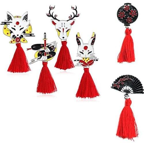 XM001 Cartoon Fan Lantern Alloy Brooch For Women Originality Cute Fox Deer Rabbit Animal Tassels Brooch Pin Wholesale