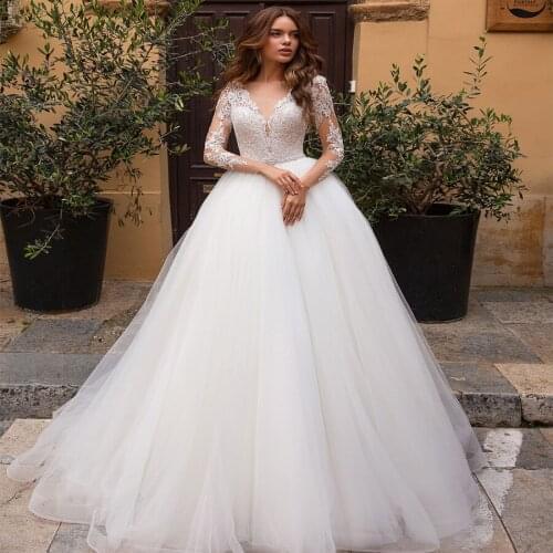 Wedding Dress With Long Sleeves 2020 Vestido de noiva Vintage Lace Top Lace Button Bridal Dresses Sweep Train