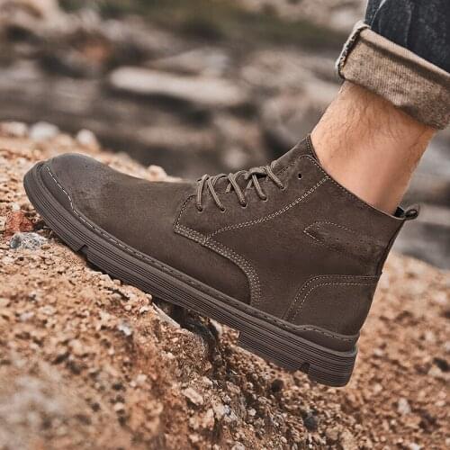 New Autumn/Winter Men Boots Fashion Suede Shoes Man High Top Outdoor Male Casual Shoes Brand Military Tactical Motorcycle Boots