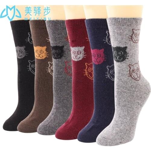 12 Pairs Per Set Winter New Warm Womens Wool Socks Cartoon Cat Soft Comfort Wool Socks Hot Sales Womens Cashmere Socks