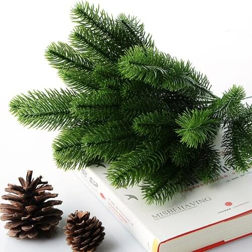 30Pcs Artificial Pine Green Leaves Needle Garland Fake Pine Tree Branches for Christmas Party Decoration Home Office Party Decor
