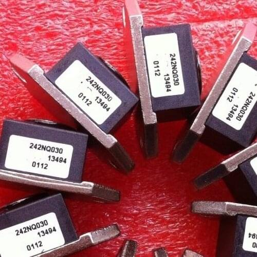 New 2pcs/lot 242NQ030 MODULE IGBT DIODE 30V 240A D-67 242NQ030PBF VS-242NQ030PBF VS-242NQ030