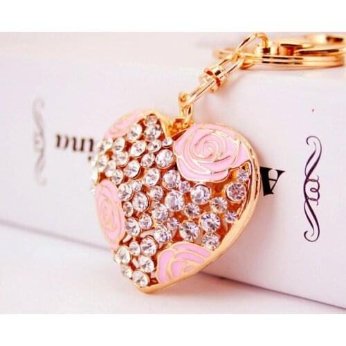 Crystal Rose Peach Heart Car Keychain Female Bag Accessories Pendant Heart-shaped Lovers Metal Pendant Keychain Pendant Gift