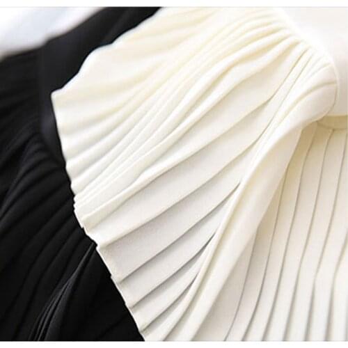 Elastic Pleated Pearl Chiffon Mesh Fabri By The Meters for Fashion Skirt Dress Clothing Sewing Textile Cloth Black White Stretch
