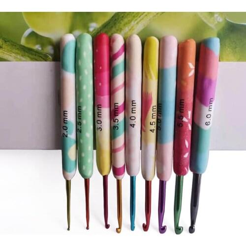Crochet Hooks Set 9 Sizes Aluminum Handle Knitting Needles for DIY 2-6mm