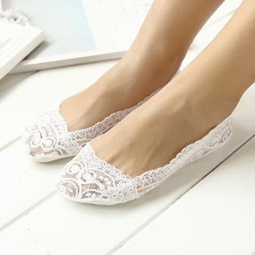 New Antiskid Women Invisible Boat Socks Girls Funny Happy Lace Floral Cotton Floor Socks Comfortable Seamless Socks Slippers