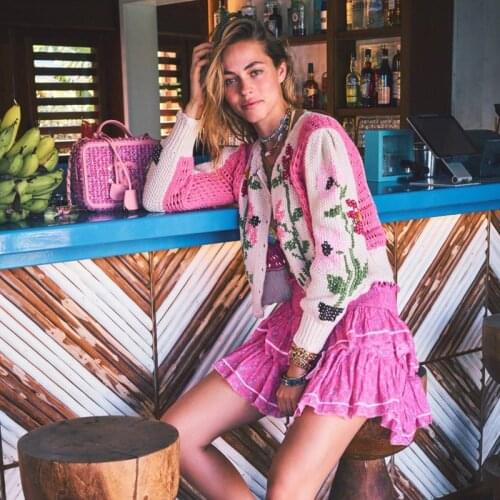 2020 Autumn Cardigan WOmen Fahsion Brand Floral Embroidery Pink Hollow Out KNitted Sweater Cardigan Coats Runway Female Top