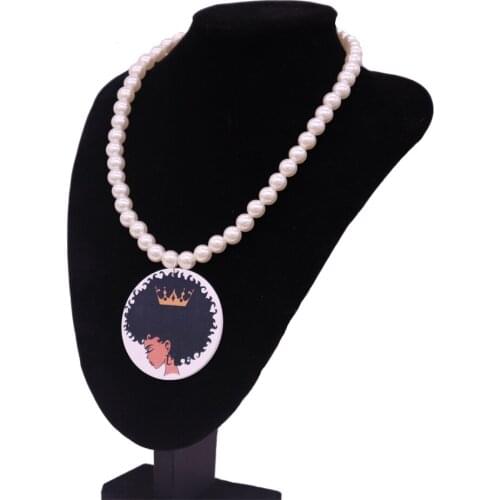Abadon Custom Design Natural Wooden Black Girl Crown Painted Pearl Choker Necklaces African Girl Rock Magic Souvenir Jewelry
