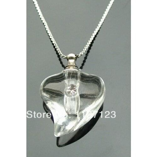 25pcs lucency Bend the peach heart Rice vials pendants rice vial pendant perfume empty glass bottle glass spray perfume bottl