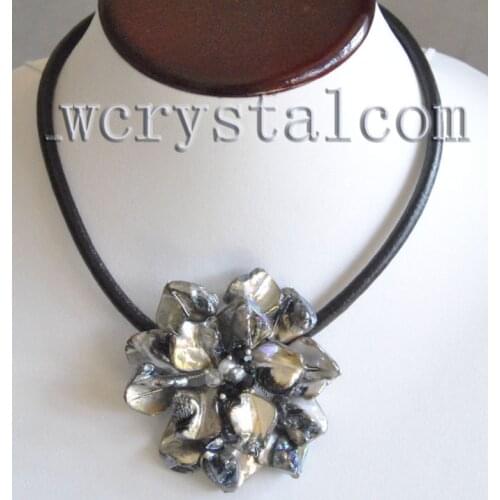 Black Baroque Shell Pearl One Flower Bloom Necklace